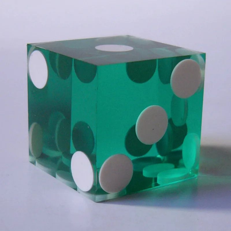 

1Pcs Foreign Trade New High-end Dice 19MM Acrylic Transparent Big Dice Casino Right Angle Dice