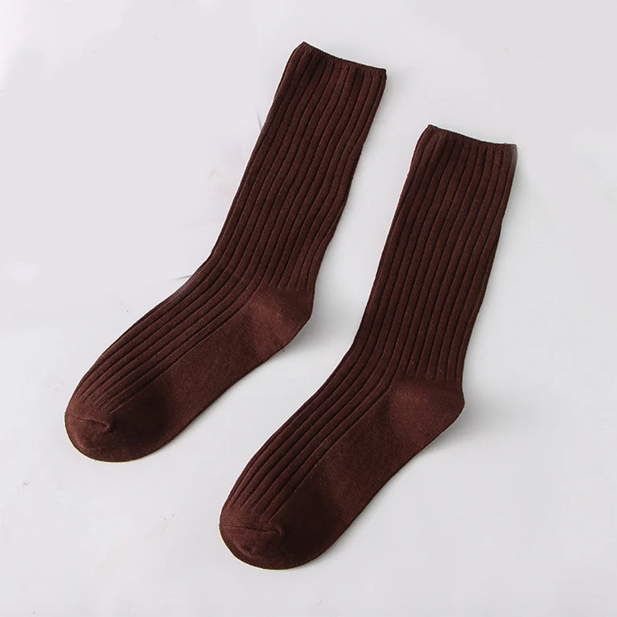 Однотонные носки для женщин, повседневные хлопковые носки, черные, бежевые, розовые, 11 цветов, женские носки в стиле Харадзюку, уличная одежда - Цвет: Brown