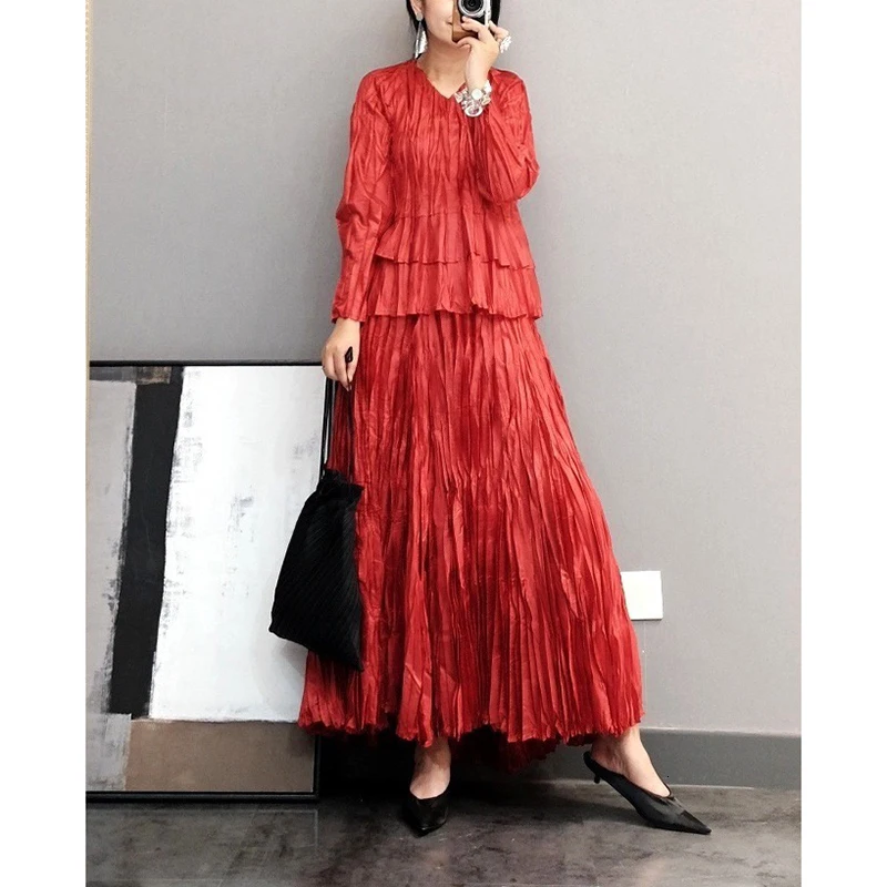 Fashion Tide Autumn And Winter New Products Fashion Solid Color V-neck Long Pleated Loose Elegant Dress Female PA919