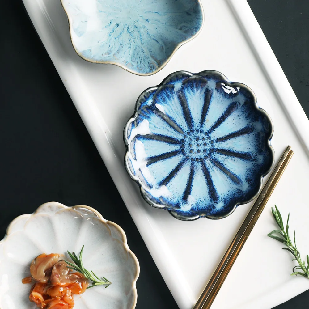 1PC Originality Ceramics Plate Flavor Small Dish Seasoning Dish Food Plate A European Flower Shape Ceramics Tableware
