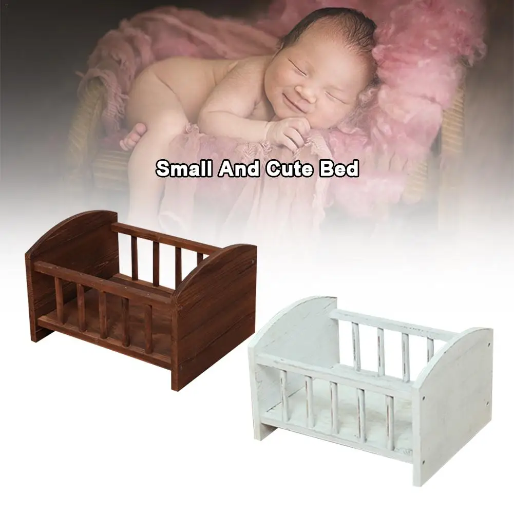 

Newborn Photography Props Small Bed Baby Photo Decoration Small Wooden Bed With Railing Shooting Memorial Tool