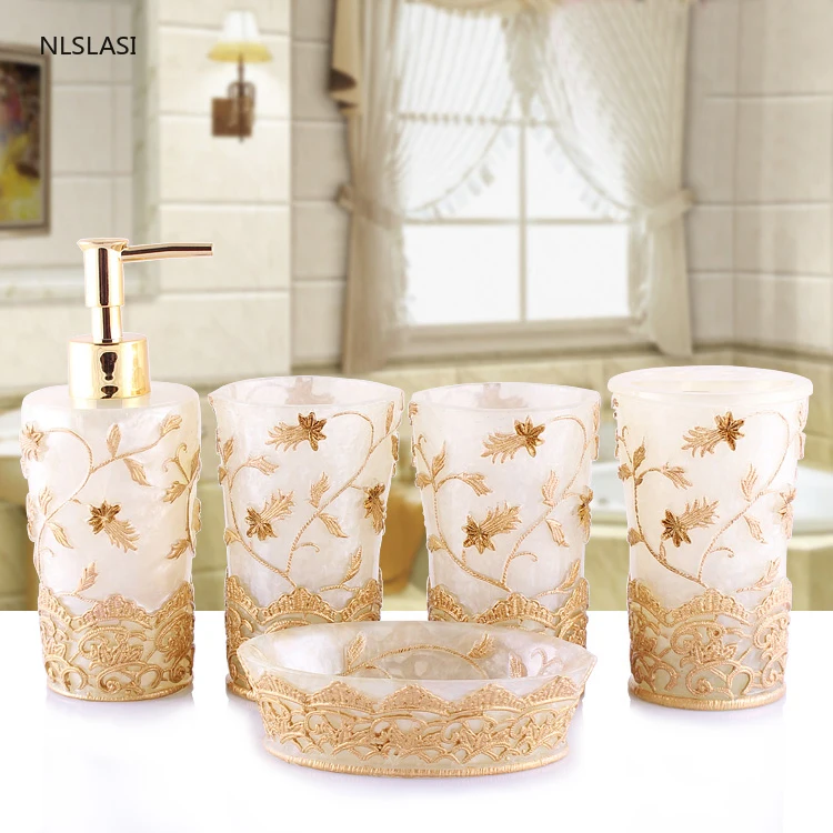 

European Wash set resin Five-piece Set Soap dispenser Couple gargle cup Toothbrush Holder Bathroom Accessory Set Wedding gifts