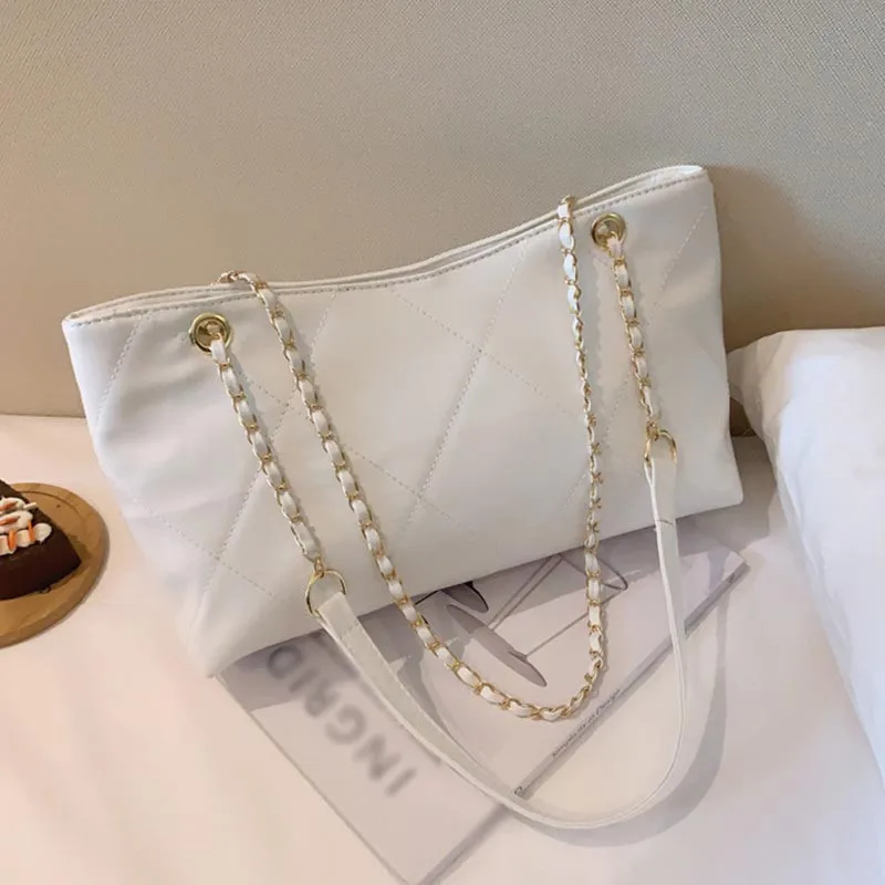 

2020 New Fashion One-shoulder Underarm Bag Women's Bag Fashion Women's Bag Western Style Rhombus Texture Tote Bag
