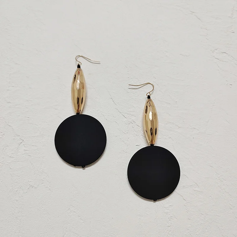 

Kara&Kale Big black earrings Fashion earrings Round shape Acrylic jewelry attending events and parties