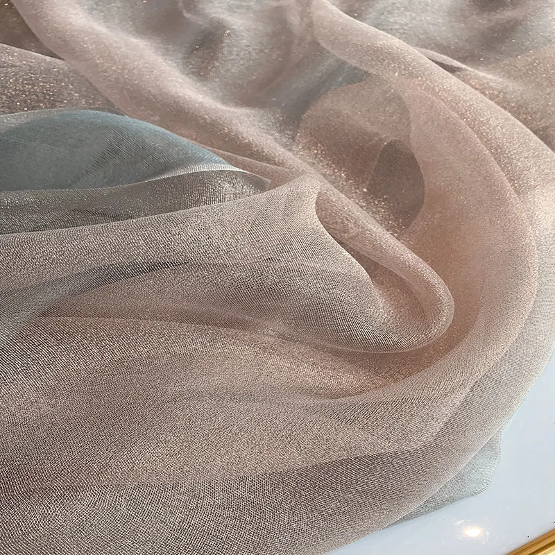 11809994115_2070773686