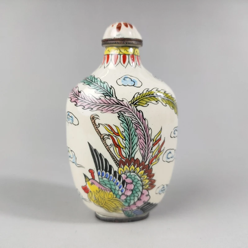 

Delicate Chinese Antique Imitation Craft Collection Home Decoration Gift Enamel Dragon Phoenix Snuff Bottle