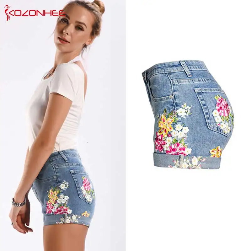 Big Size Stretch Floral Embroidery Denim Shorts Women With Mid Waist skinny Crimping Summer Elasticity Denim Shorts Plus Size 95
