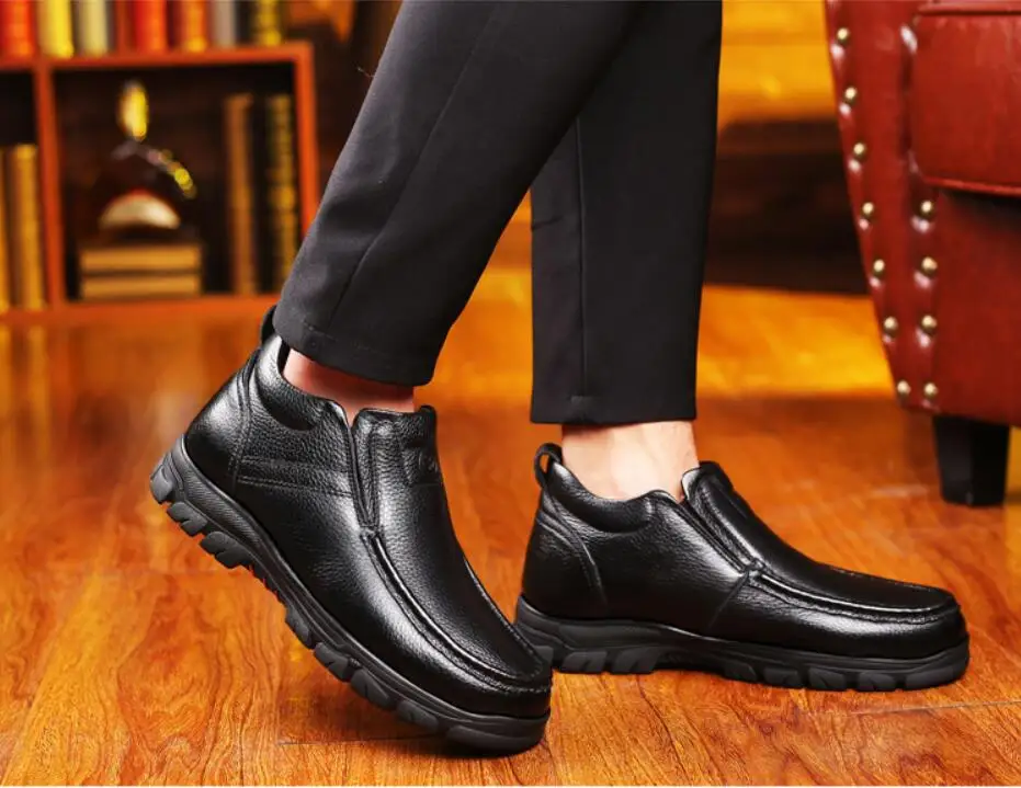 Men Genuine Leather Winter Boots Warm Wool Snow Fur Ankle Boots For Men Business Dress Shoes Men