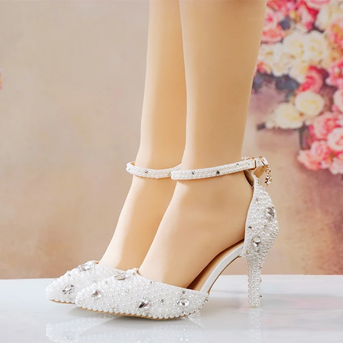 

2019 new pointed rhinestone pearl pointed drill with a word with women's high heels