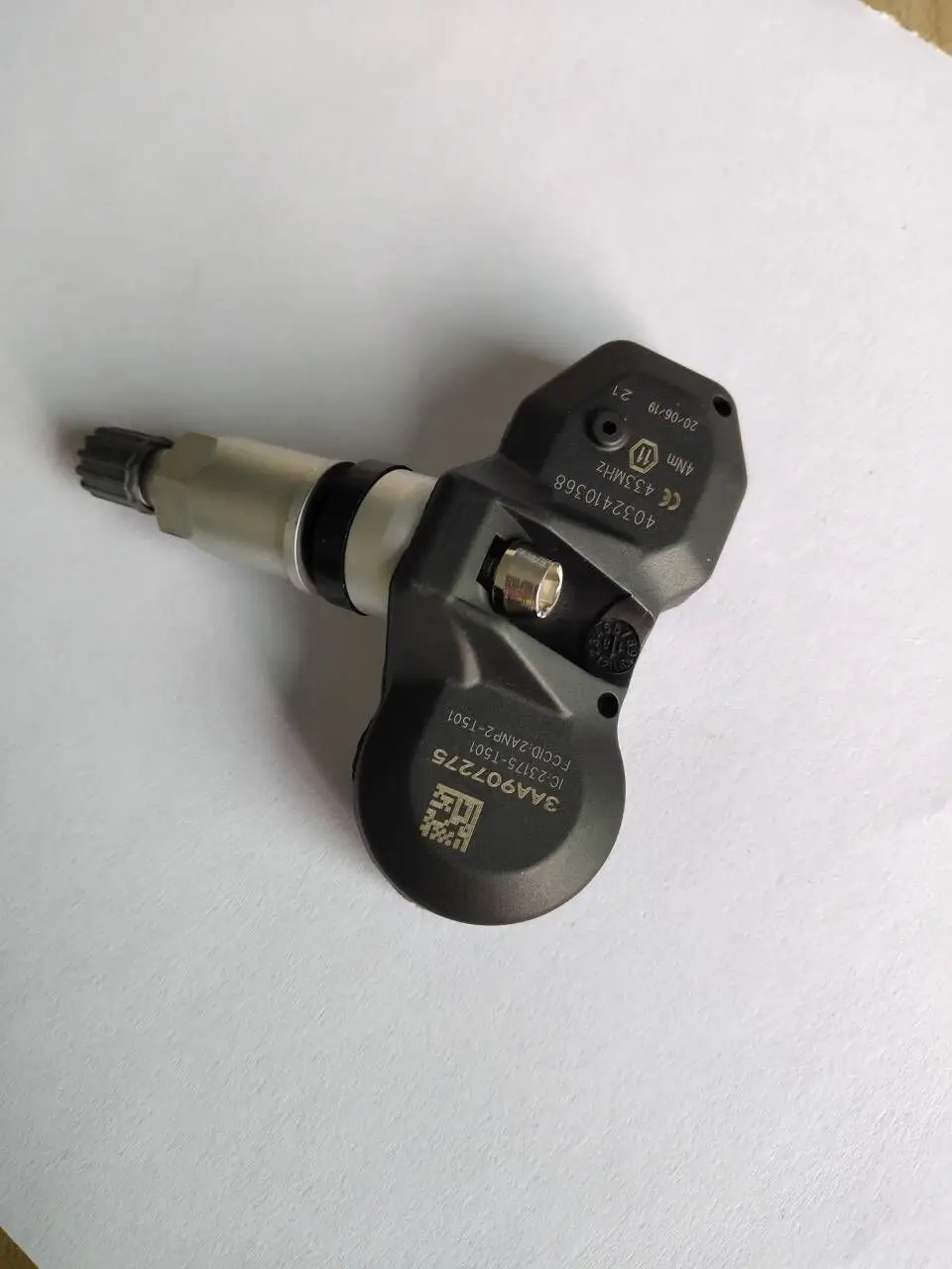 Датчик давления в шинах для Volkswagen Tiguan 2012- Passat CC 433 МГц TPMS система контроля давления в шинах 3AA907275 3AA907275B