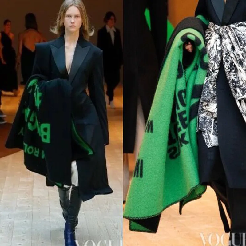 

Autumn and Winter 2019 European American ins net red forgive green letter wool lady's shawl blanket winter Travel plane blanket