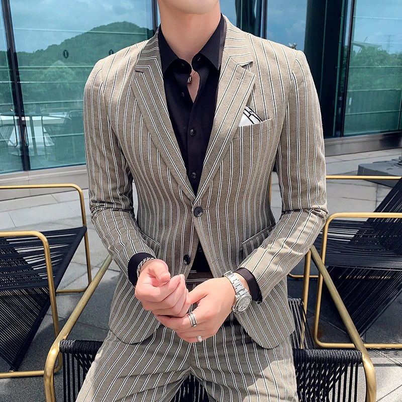 Khaki suit two-piece suit Fashion City England wind stripes slim banquet suit suit groom wedding dress men gentleman coat pants