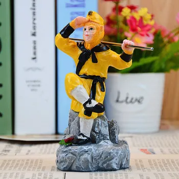 

Qitian Dasheng Sun Wukong's ornaments Monkey elder brother and grandson walker model Resin creative decorative props Crafts Gold