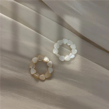 

2020 New Design Retro Colorful Bead Ring Handmade Shell Heart Ring Elastic Adjustable Love Rings For Women Jewelry Gifts