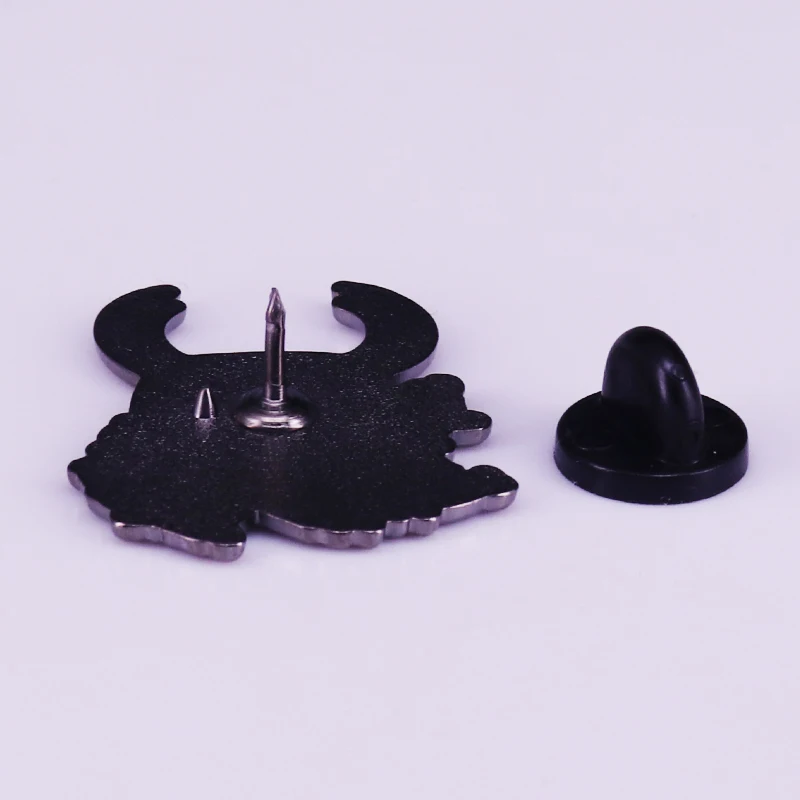 Полый рыцарь отворот заколка Королевство насекомых и героев игра Приключения