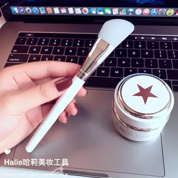 

Treasurer Recommended a Very Easy to Use Silica Gel Facemask Brush Soft Head Docile DIY Facemask Tools Facemask Tools