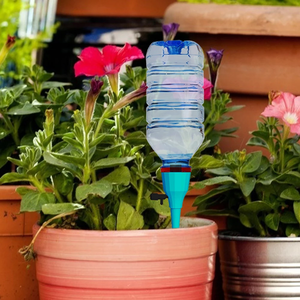 Automatic drip irrigation system, automatic watering spike kit for plants and flowers Indoor Household Drip Irrigation Automatic drip irrigation system, automatic watering spike kit for plants and flowers Indoor Household Drip Irrigation