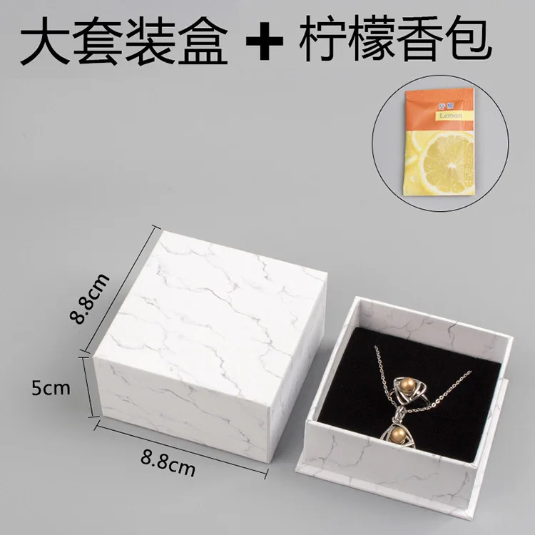

2018 New Style White Jewlery Box Ring Earrings And Necklace Set Accessories Gift Box Silver Jewelry Packing Box