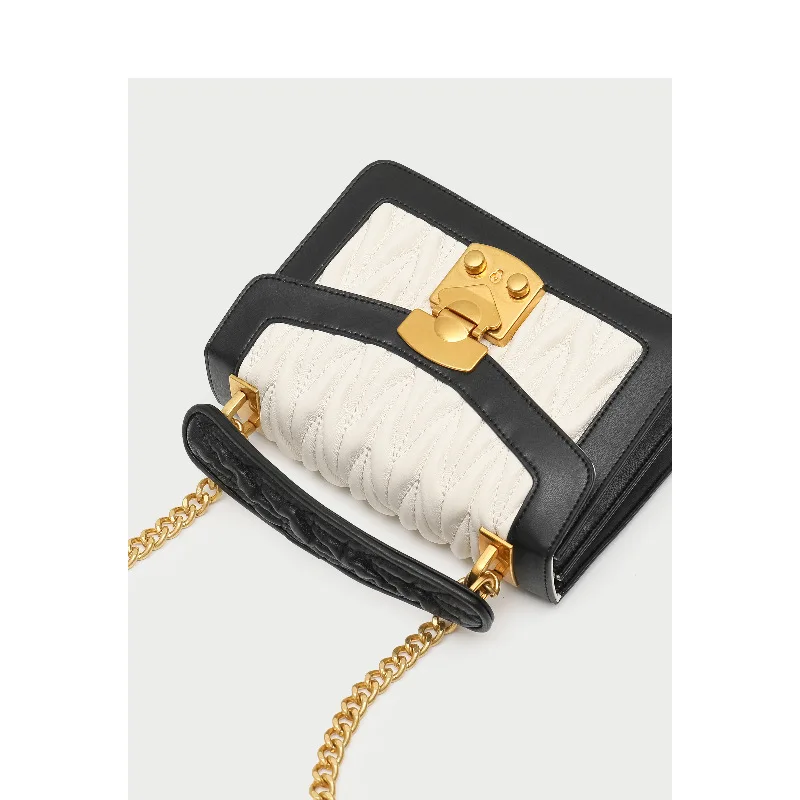 

Pleated Embroidery Line Ring Ring Ring Small Square Bag Fashion Casual Shoulder Bag