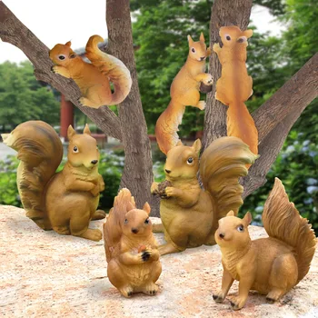 

Resin Squirrel Figurines Outdoor Patio Simulation Animal Decoration Fairy Garden Miniatures Handmade Crafts Home Ornaments Model