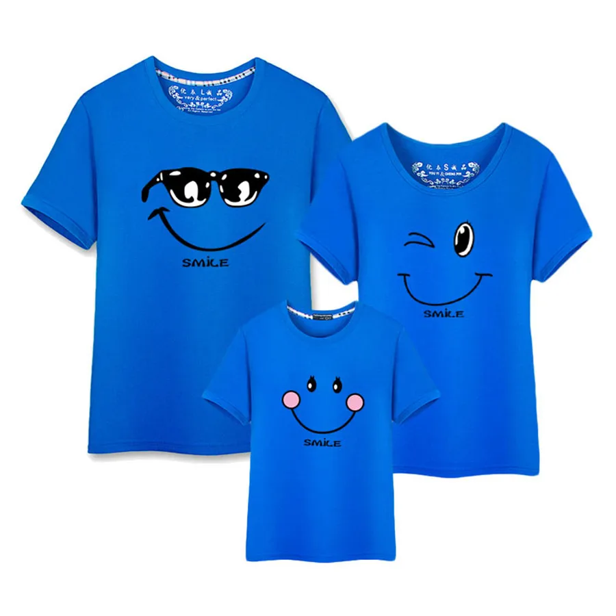 2826415519_1060585600