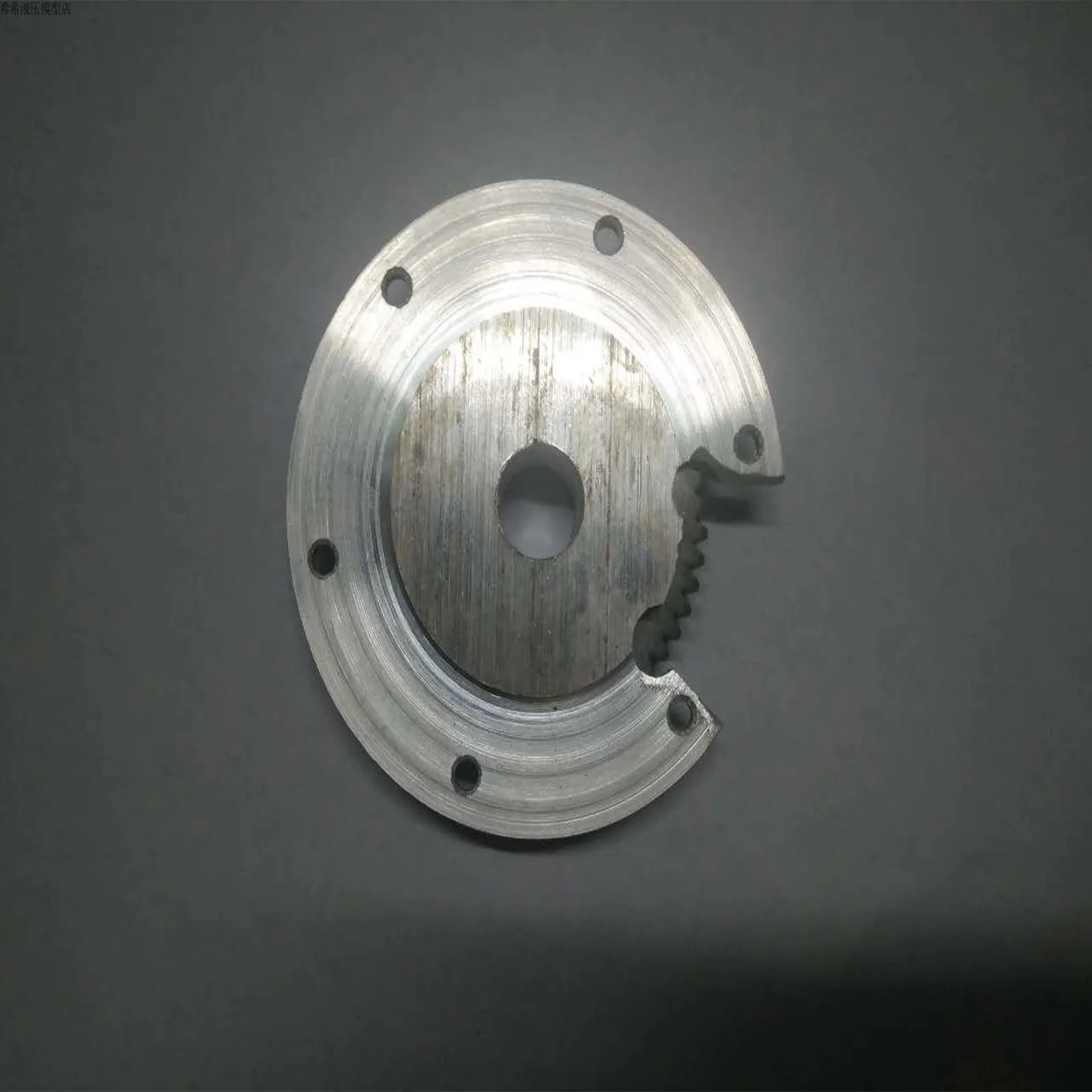 

Rotary Platform Metal Chassis for HUINA 550 15 Channel Remote Control Excavator Repair RC Car Parts Accessories