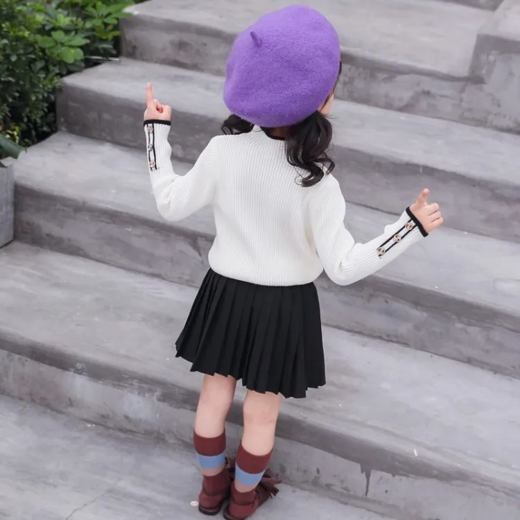

Spring And Autumn New Style Medium-small Girls Korean-style Three Buckles Sweater Large Amount Favorably