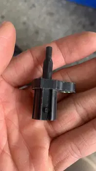 

1PC Air flow sensor 8-98065377-0 8980653770 Engine Harness Suitable For ISUZU NPR 700P 4HK1 car accessories Fast delivery