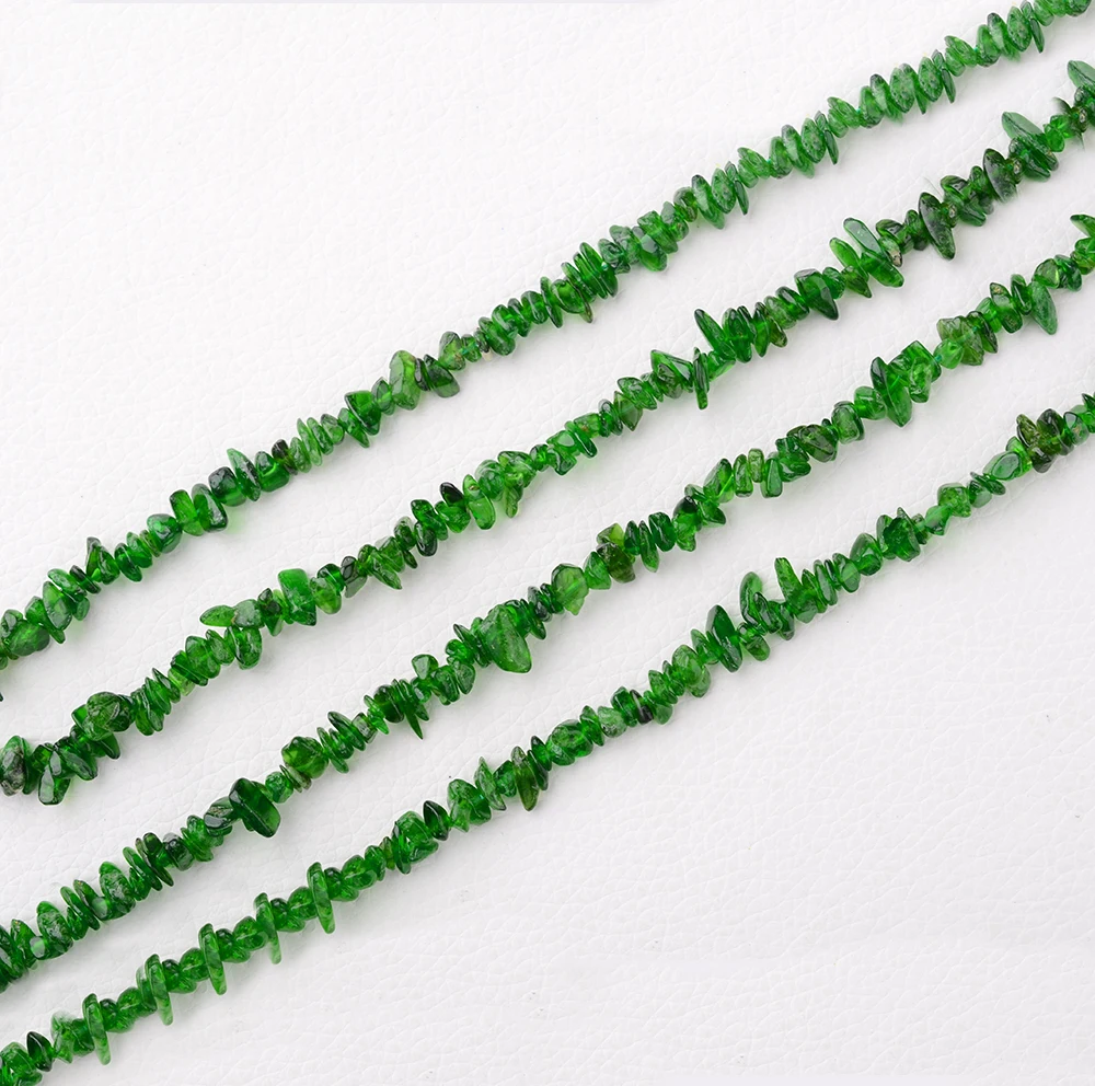 2 strands 7mm diopside Chips beads