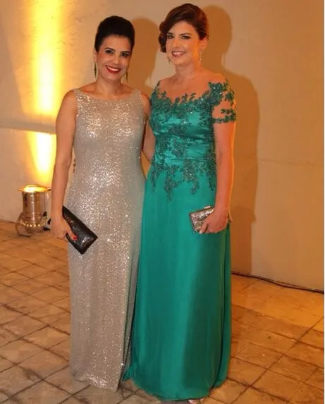 Рисунок 2 - Женское облегающее платье для матери невесты