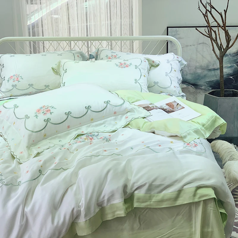 56E64373-D27F-47B6-B50A-FC80FF760046