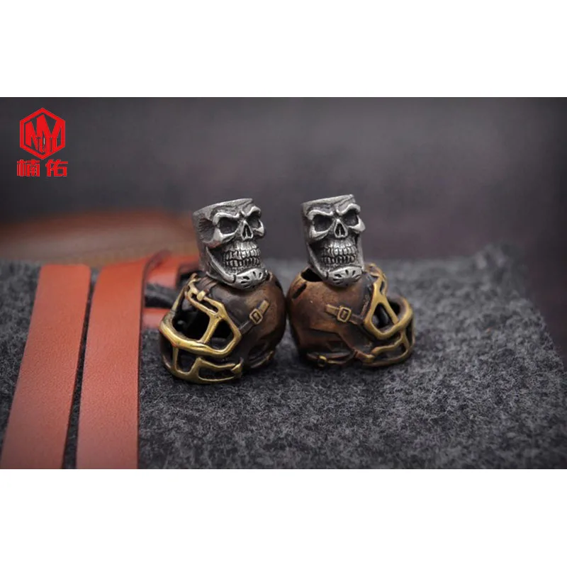 1PC Skull Rugby Hat Football cap Reteo Bronze Tibetan Silver EDC Paracord Beads Umbrella Rope Cord Lanyard Pendants Knife Beads