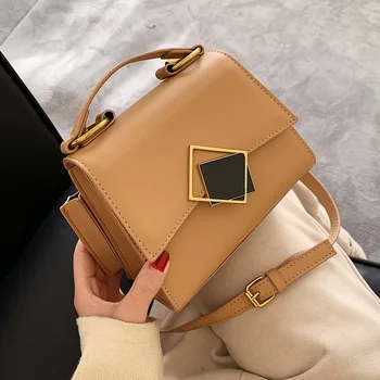 

High sense female bag 2020 new wave Korean version of the wild messenger bag atmospheric fashion portable small square bag