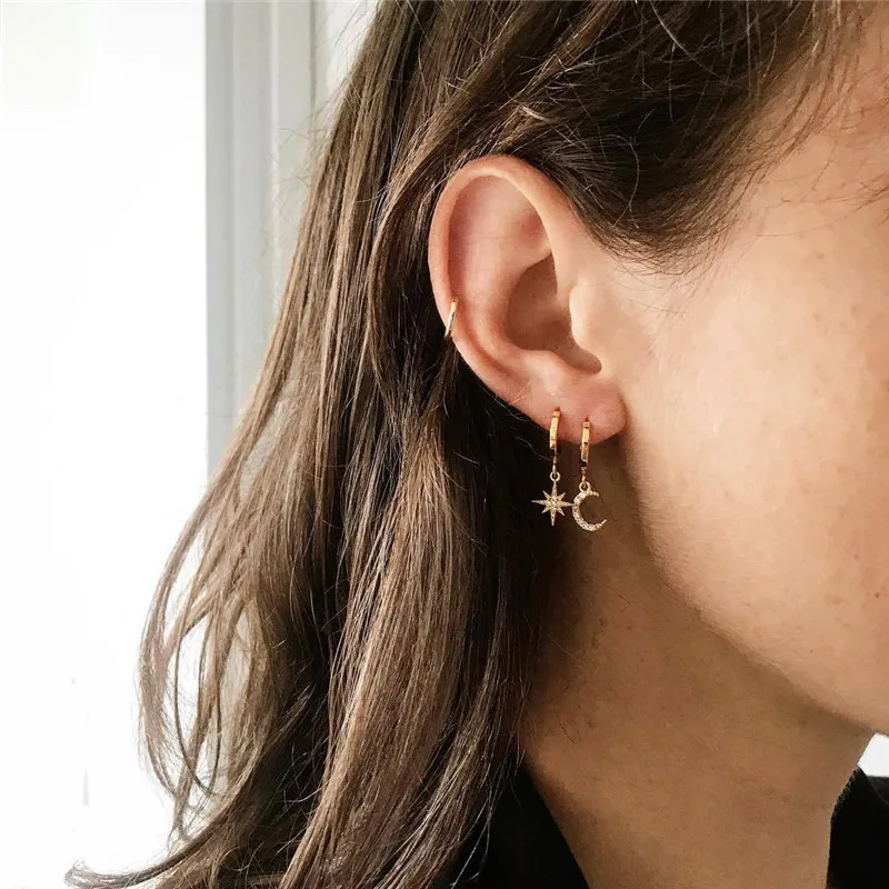 

1Pair Simple Cute Zircon Star Moon Hoop Earrings Women Chic Trendy Gold Color Glitter Crystal Pendant Small Earring Jewelry E272