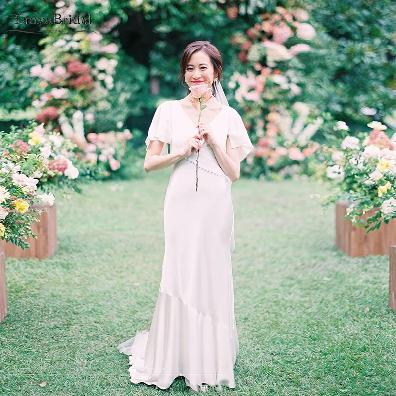 

V- Neck Swing Silk Satin Wedding Dresses Elegant Simple Bridal gowns DW308