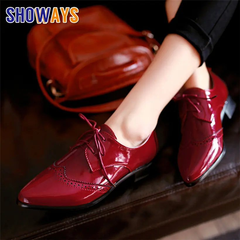 Spring Autumn Women Flats British Patent Leather Derbies Pointed Toe Casual Dress Party Lace Up Oxfords Red Black Lady Brogues