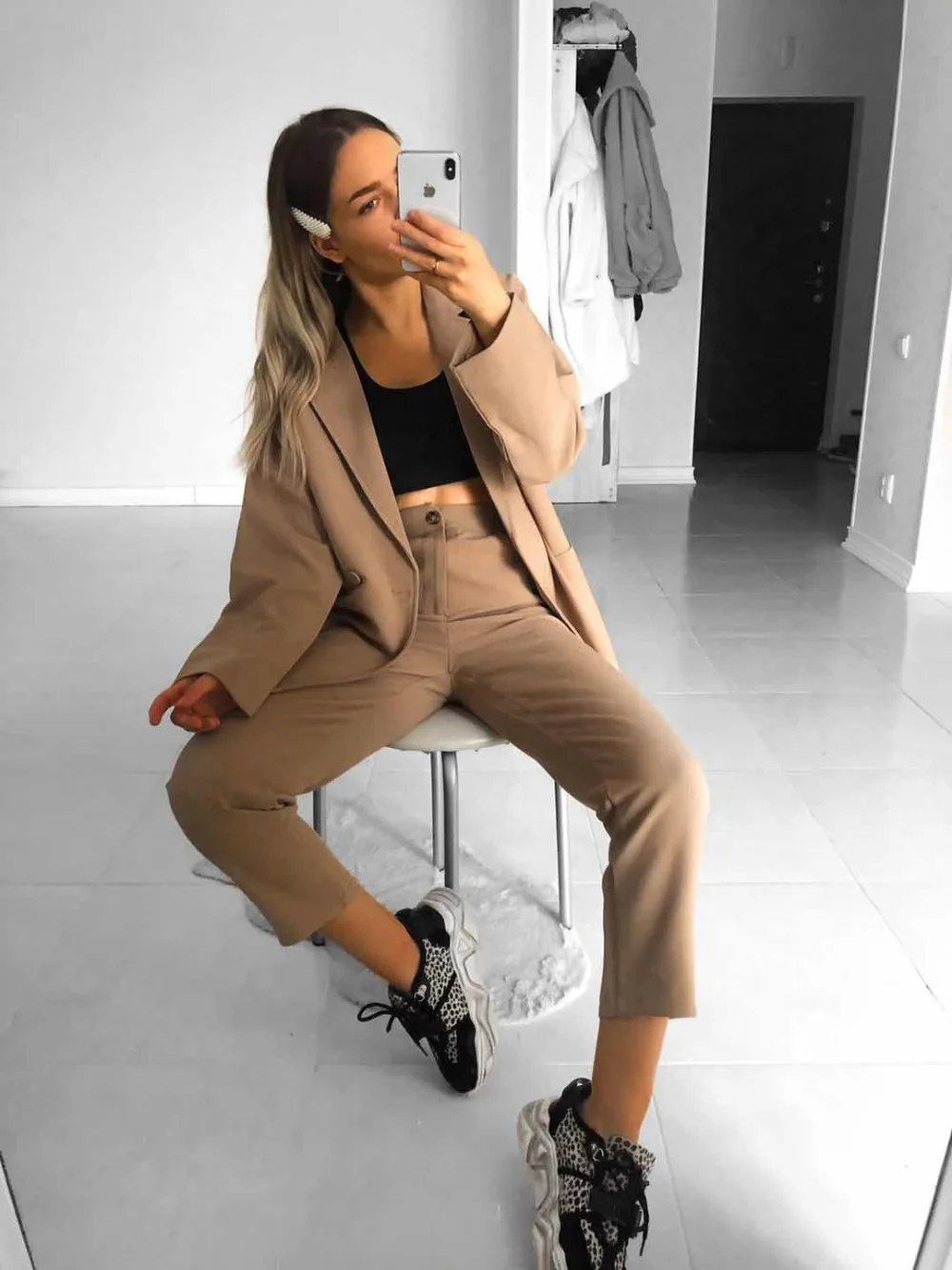 卡其套装mmexport1584025601369