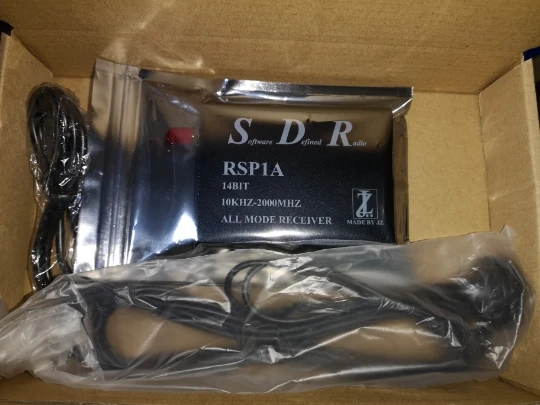 SDRplay RSP1A 1 кГц 2000 МГц широкополосный SDR приемник полнофункциональный 14 бит Windows Linux