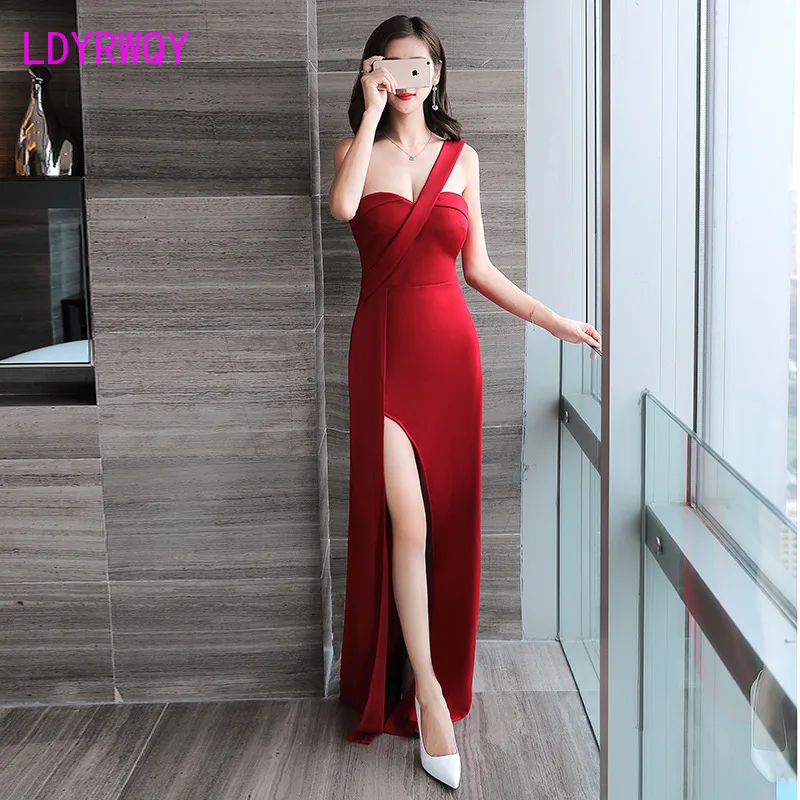 2019 new deep V shoulder sexy tube top Slim one shoulder mopping long dress Knee-Length   Floor-Length