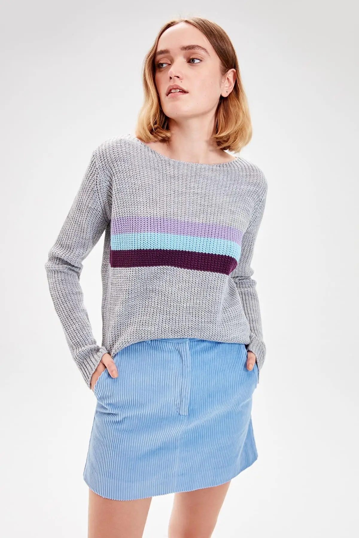 

Trendyol Gray Stripe Sweater Sweater TWOAW20FV0034