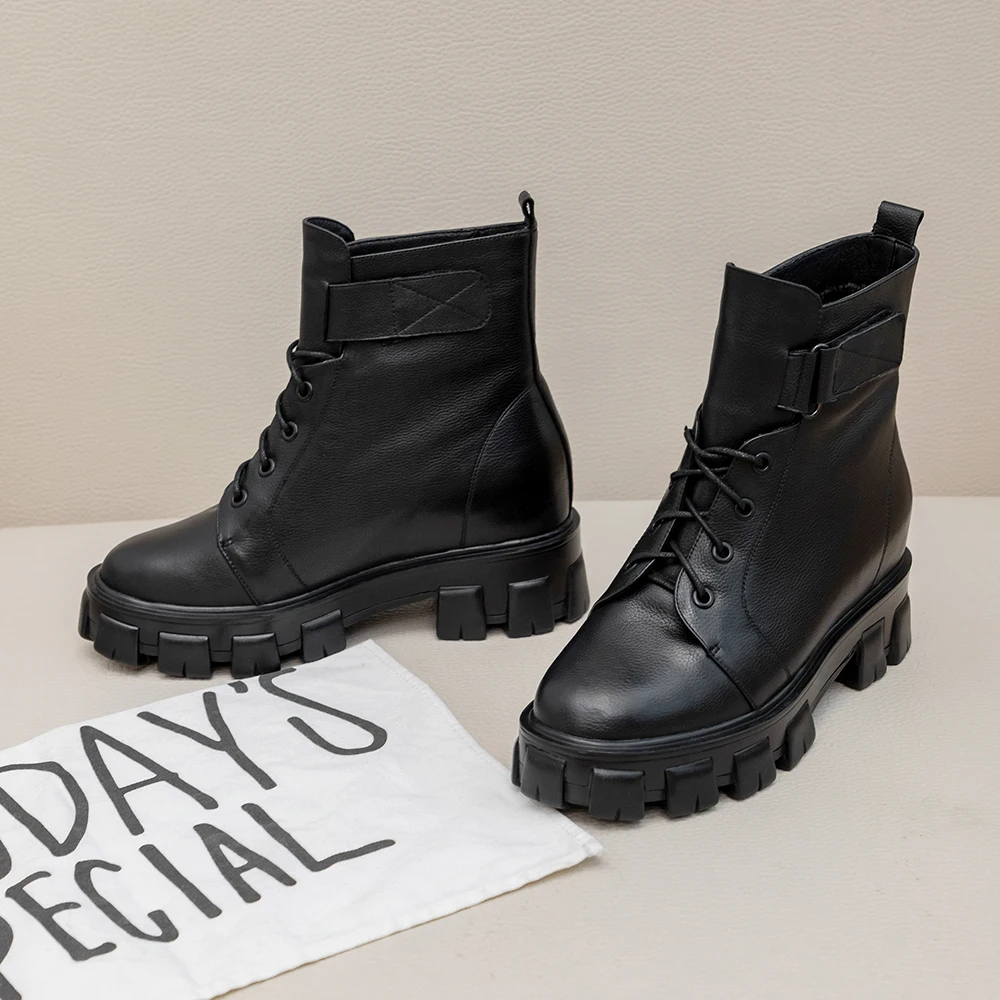 Plus Size 34-43 Warm Boots Winter Fur Genuine Leather Casual Comfortable Flats Martin Boots for Women Fashion Snow Boots Shoes