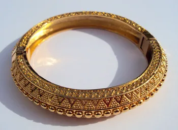 

CARVE Hardness THAI BAHT 18 K YELLOW SOLID G/F GOLD JEWELRY BANGLE BRACELET BA09 Heavy