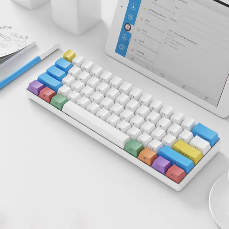 

61 Keys MiNi Portable 60% For Mechanical Keyboard Three Mode Wired Bluetooth Mx RGB Backlit Game Keyboard Green Red Tea Axis