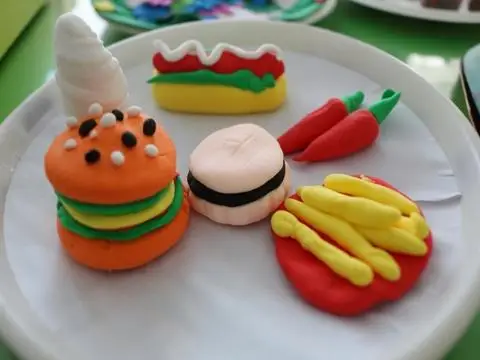 u=3916145173,3045475467&fm=27&gp=0