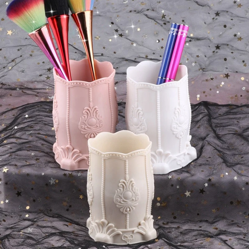 

Household Palace Style Pen Holder Tabletop Storage Box Makeup Brush Storage Pen Holder European-style Style Embossed Pattern x