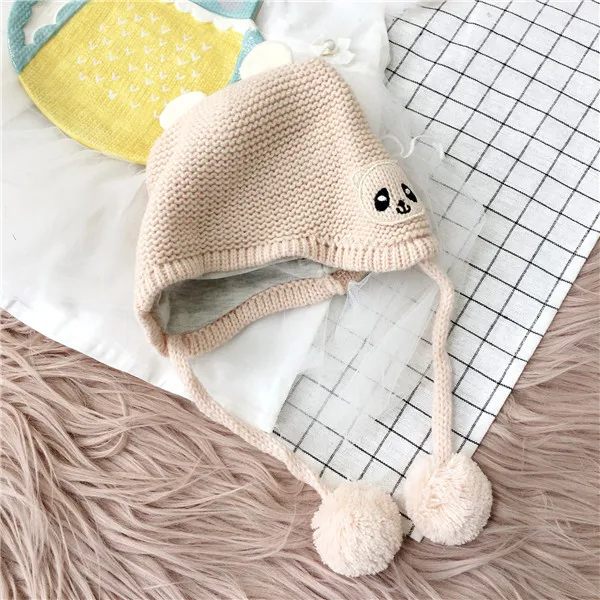Детские шапочки Skullies Beanies для мальчиков и девочек, зимняя однотонная шапка с мультяшным медведем и помпонами, теплые эластичные модные аксессуары - Color: 1