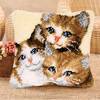 

Animal Series Latch Hook Rug Kits Dogs 3D Segment Embroidery Pillow Wool Cross Stitch Carpet Embroidery Latch Hook Pillow DIY