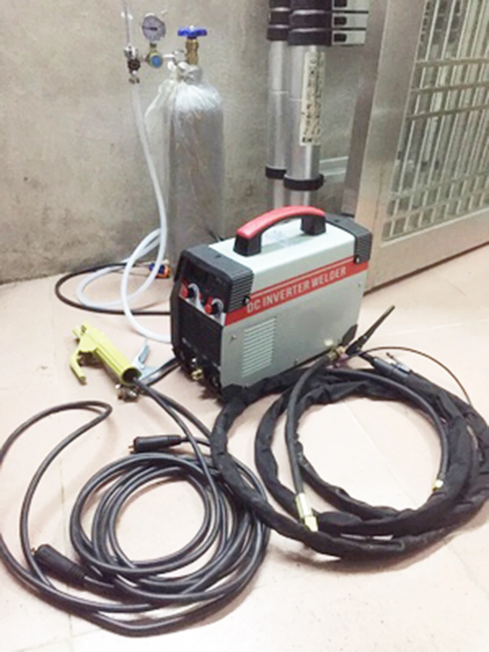 Tig сварочный аппарат 110V 220V power TIG250 импульсный Tig Arc 2 в 1 Профессиональный Tig аргон газовая сварка газовольфрамовая Сварка сварочный аппарат