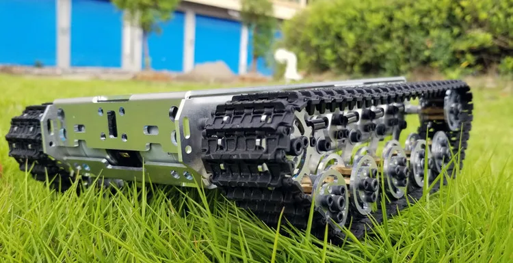 WiFi RC Tank Chassis Robot Tank Truck Intelligent Robot Chassis Metal Crawler with Shock Absorber for Model Toy