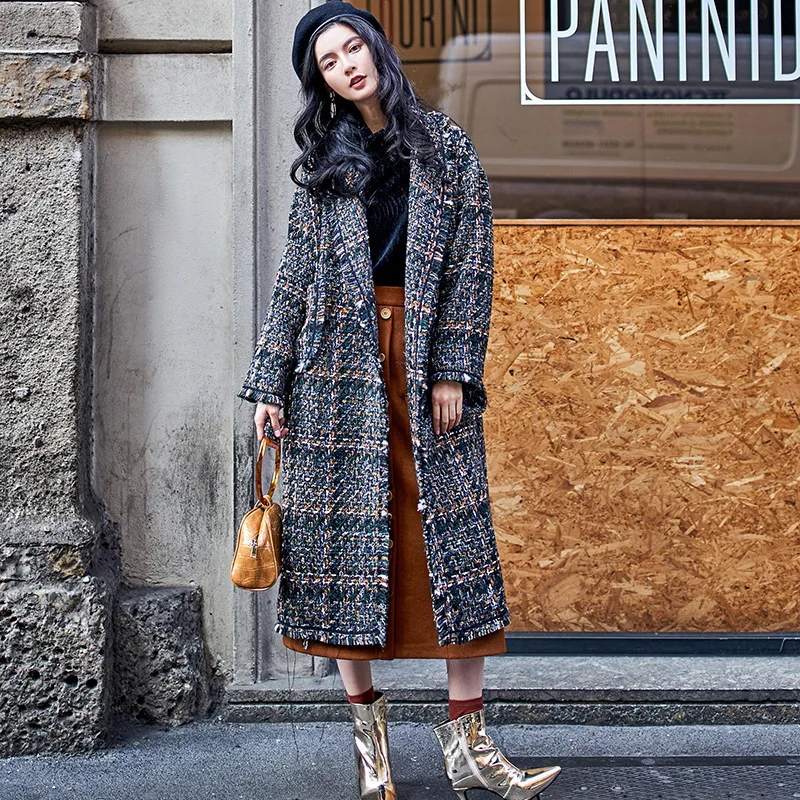 

Korea 2020 Women Autumn Winter Plaid Long Sleeve Turn-down Collar Belt Woolen Overcoat Covered Button Female Outwear L324